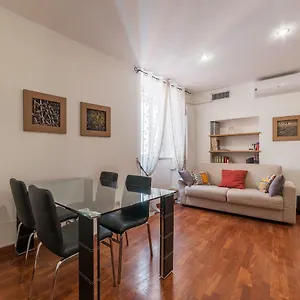  Apartment Casa Zeffiro - Fromhometorome
