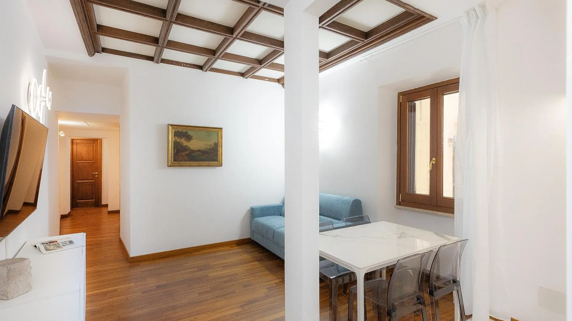 Vicolo Trevi Apartment By Rental In Roma Italia